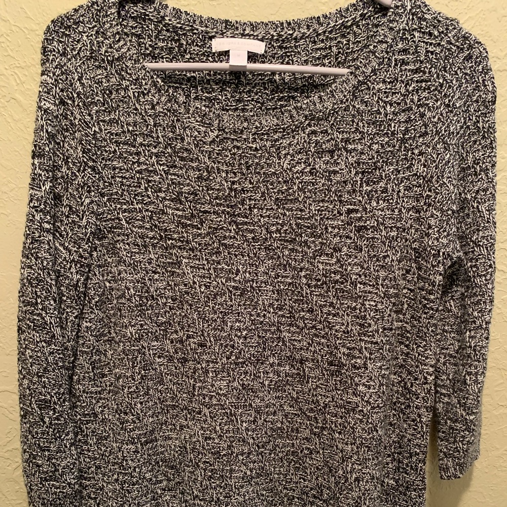 Cute comfy sweater!